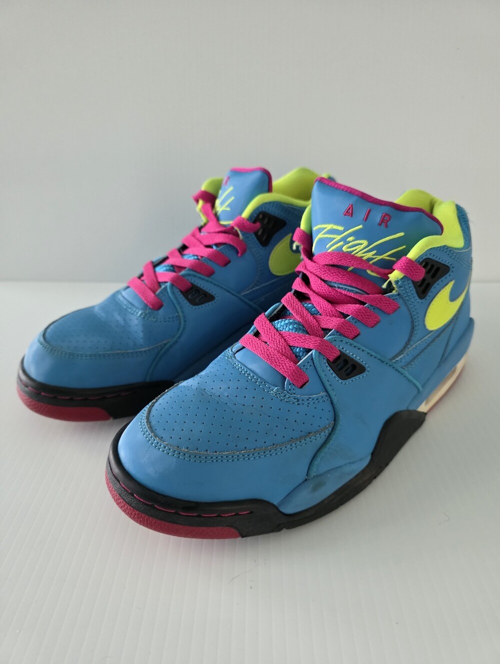 Nike Air Flight Fireberry 89 Mens Size 8 Bright Blue Neon Accent Athletic Shoes